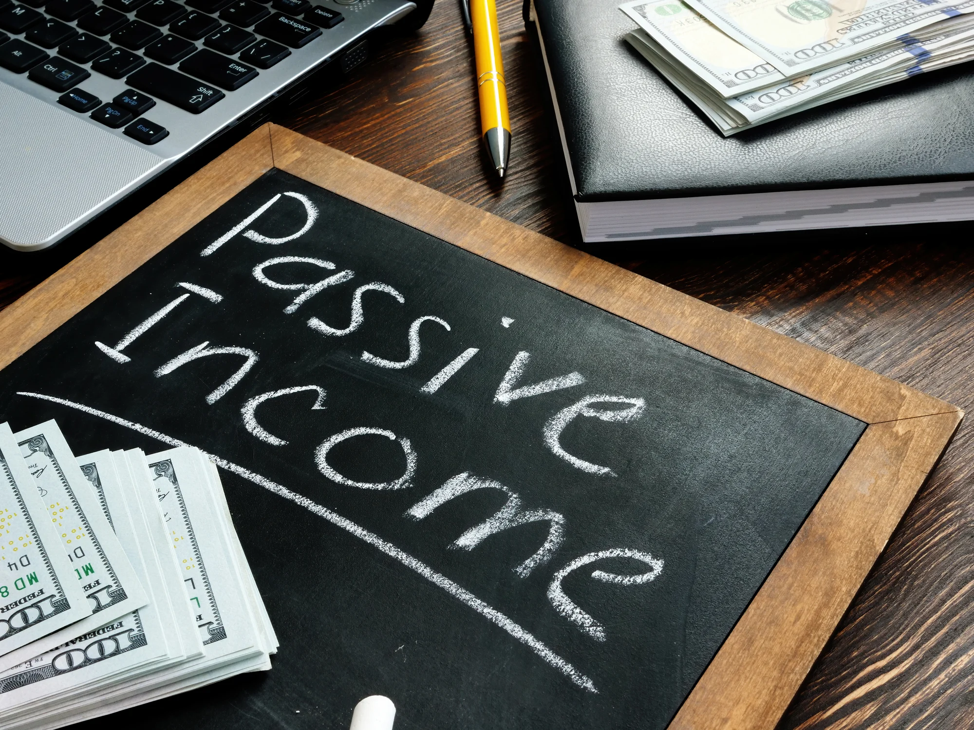 Unlock Financial Freedom: Beginner’s Guide to Minimal Investment Strategies for Passive Income